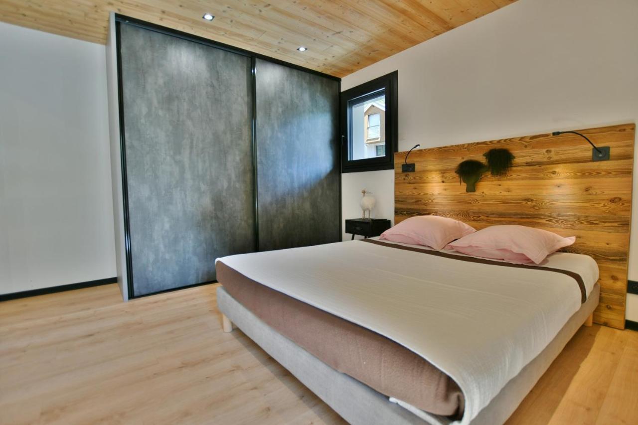Bel Appartement Centre De Thones Lumineux Et Spacieux Neuf Eksteriør bilde