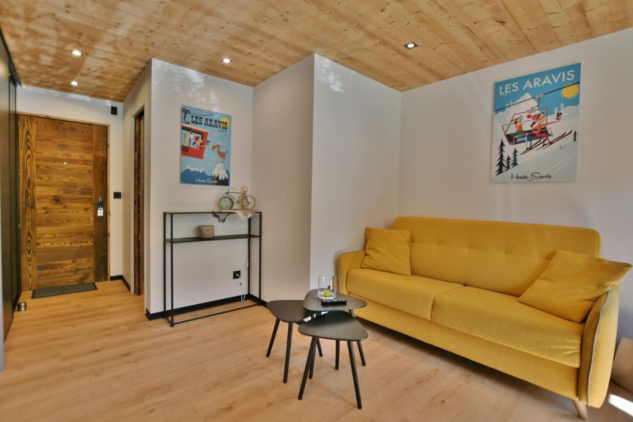 Bel Appartement Centre De Thones Lumineux Et Spacieux Neuf Eksteriør bilde